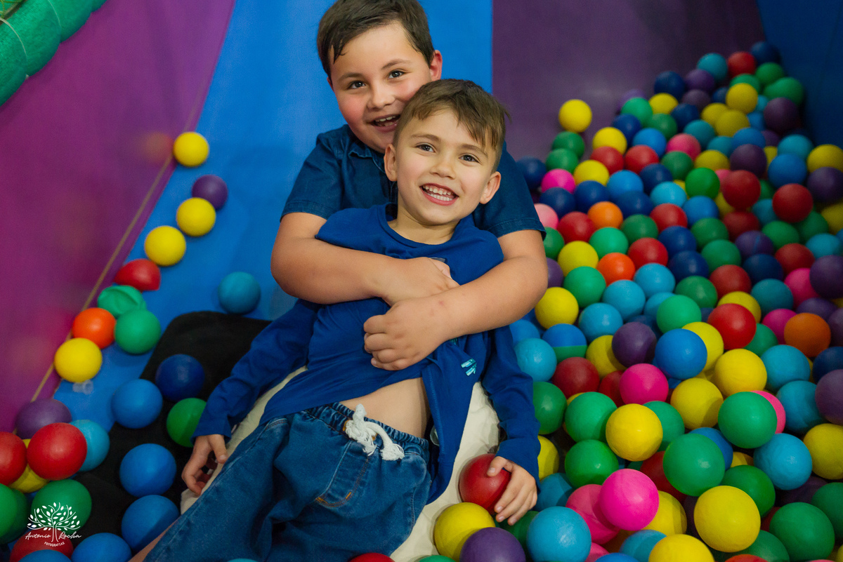 fotografia profissional – amancio Jorge – thais ludtke - antonio rocha fotografias - camaleão - tobogã