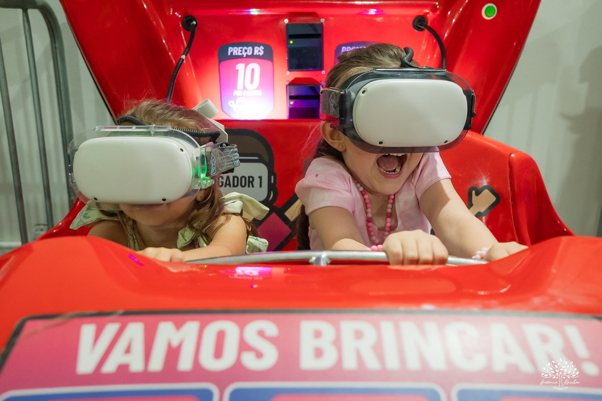 aniversário infantil - fotógrafo de criança - fotografia infantil - fotógrafo em Pelotas - festa de criança - ensaio infantil - dia de princesa - fotografia de família - Mr Pateta - Stitch - Antonio Rocha Fotografias - Tio Guigui - Show do Parabéns