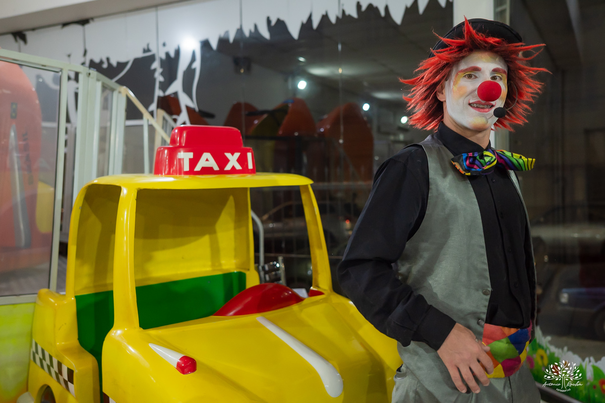 aniversário infantil - fotógrafo de criança - fotografia infantil - fotógrafo em Pelotas - festa de criança - ensaio infantil - dia de princesa - fotografia de família - Mr Pateta - Stitch - Antonio Rocha Fotografias - Tio Guigui - Show do Parabéns