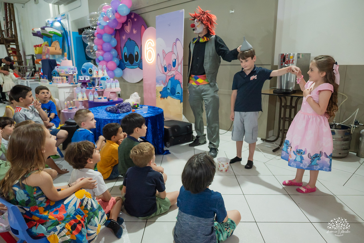 aniversário infantil - fotógrafo de criança - fotografia infantil - fotógrafo em Pelotas - festa de criança - ensaio infantil - dia de princesa - fotografia de família - Mr Pateta - Stitch - Antonio Rocha Fotografias - Tio Guigui - Show do Parabéns