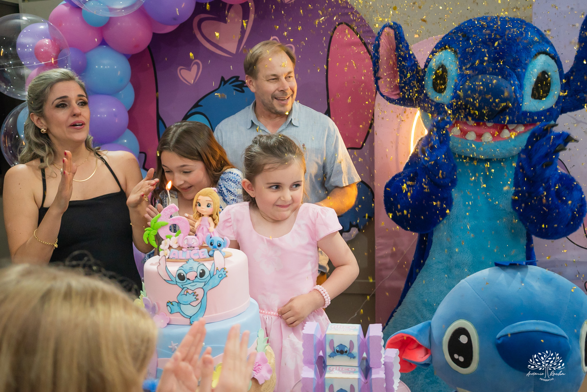 aniversário infantil - fotógrafo de criança - fotografia infantil - fotógrafo em Pelotas - festa de criança - ensaio infantil - dia de princesa - fotografia de família - Mr Pateta - Stitch - Antonio Rocha Fotografias - Tio Guigui - Show do Parabéns