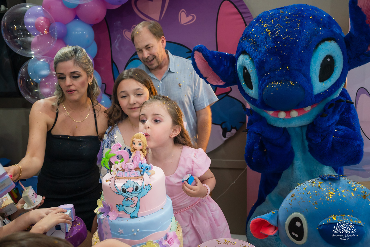 aniversário infantil - fotógrafo de criança - fotografia infantil - fotógrafo em Pelotas - festa de criança - ensaio infantil - dia de princesa - fotografia de família - Mr Pateta - Stitch - Antonio Rocha Fotografias - Tio Guigui - Show do Parabéns