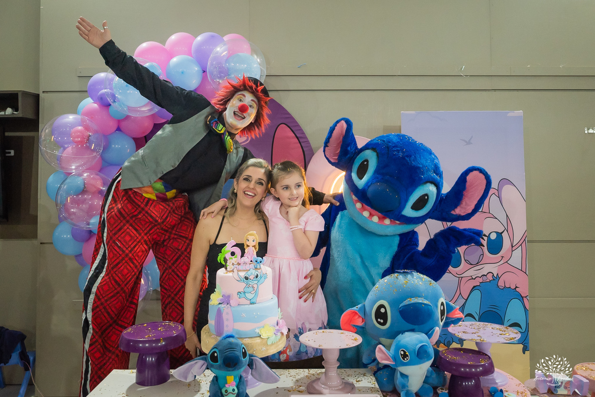 aniversário infantil - fotógrafo de criança - fotografia infantil - fotógrafo em Pelotas - festa de criança - ensaio infantil - dia de princesa - fotografia de família - Mr Pateta - Stitch - Antonio Rocha Fotografias - Tio Guigui - Show do Parabéns