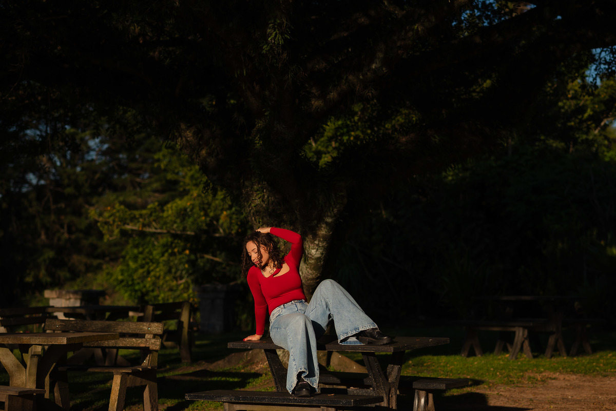 ensaio de 15 anos - fotografia debutante - ensaio feminino - fotografia autoral - ensaio ao ar livre - ensaio em vinícola - Vinícola Nardello - fotografia de 15 anos - debutante com personalidade - fotógrafo de 15 anos - book dos 15 anos - ensaio externo