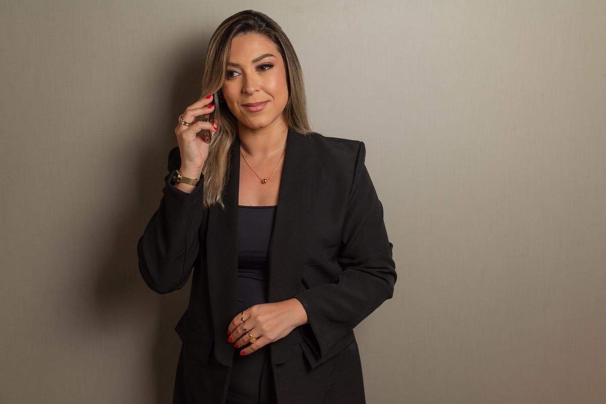 fotografia profissional - ensaio profissional advocacia - retrato corporativo - imagem profissional - posicionamento de marca pessoal - fotografia para advogados - Hub1005 – Coworking - identidade profissional - Antonio Rocha Fotografias - tailleur - OAB