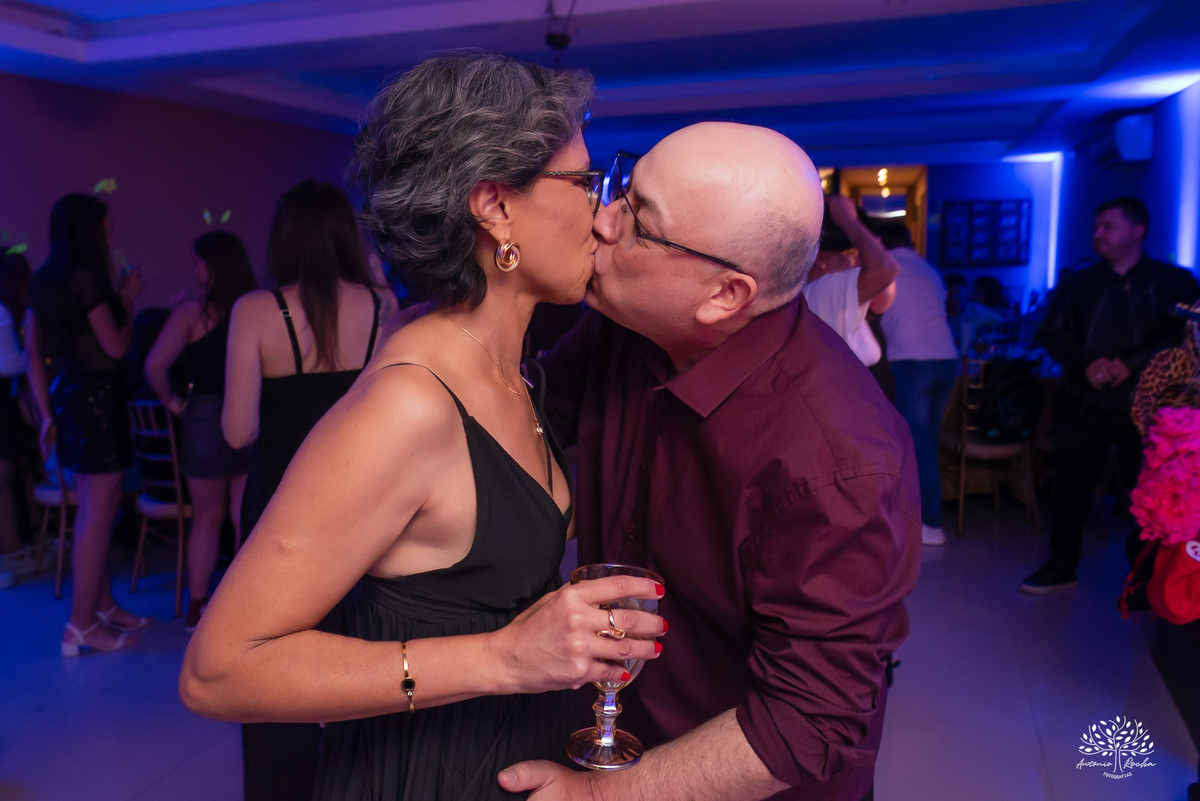 Beijo dos pais da debutante