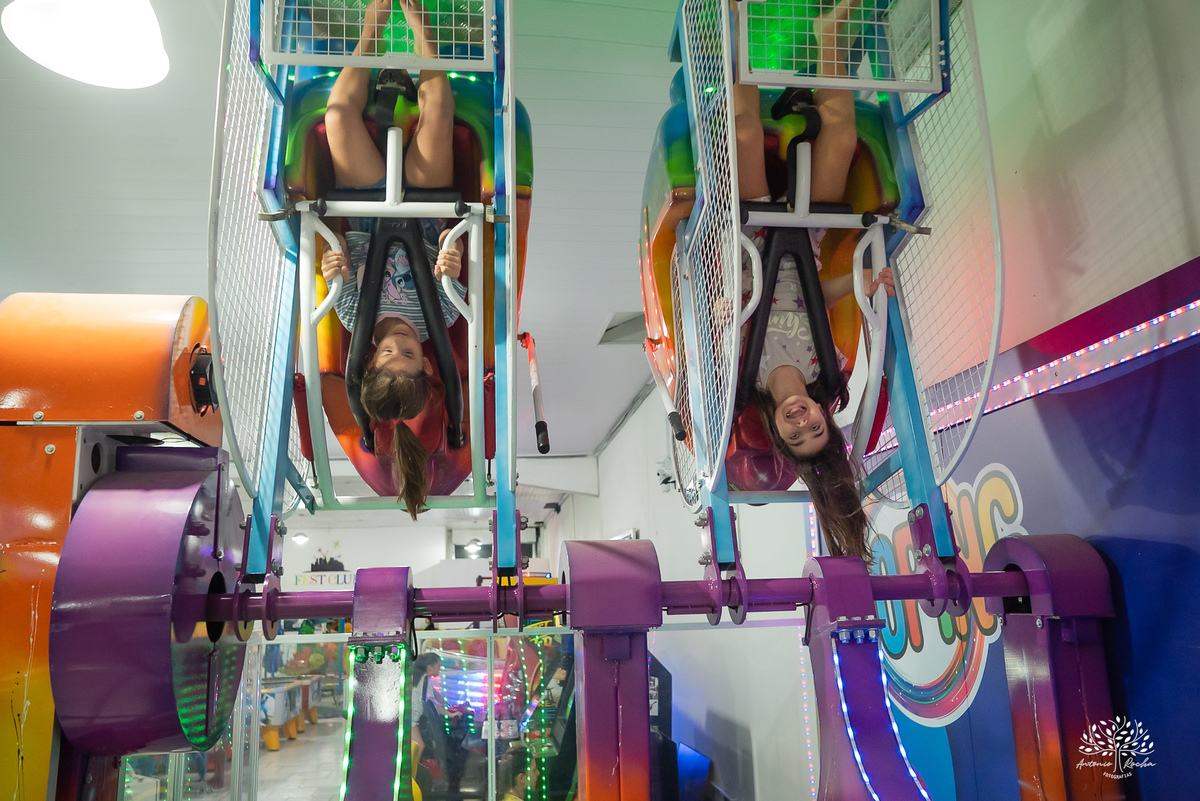 aniversário infantil - festa do pijama - Fest Club - fotografia infantil - festa infatil - família - infância - alegria - kamikaze  - festa no salão - fotógrafo de festa infantil - Antonio Rocha Fotografias - Pelotas - Máscara de Dormir - Touca de cetim