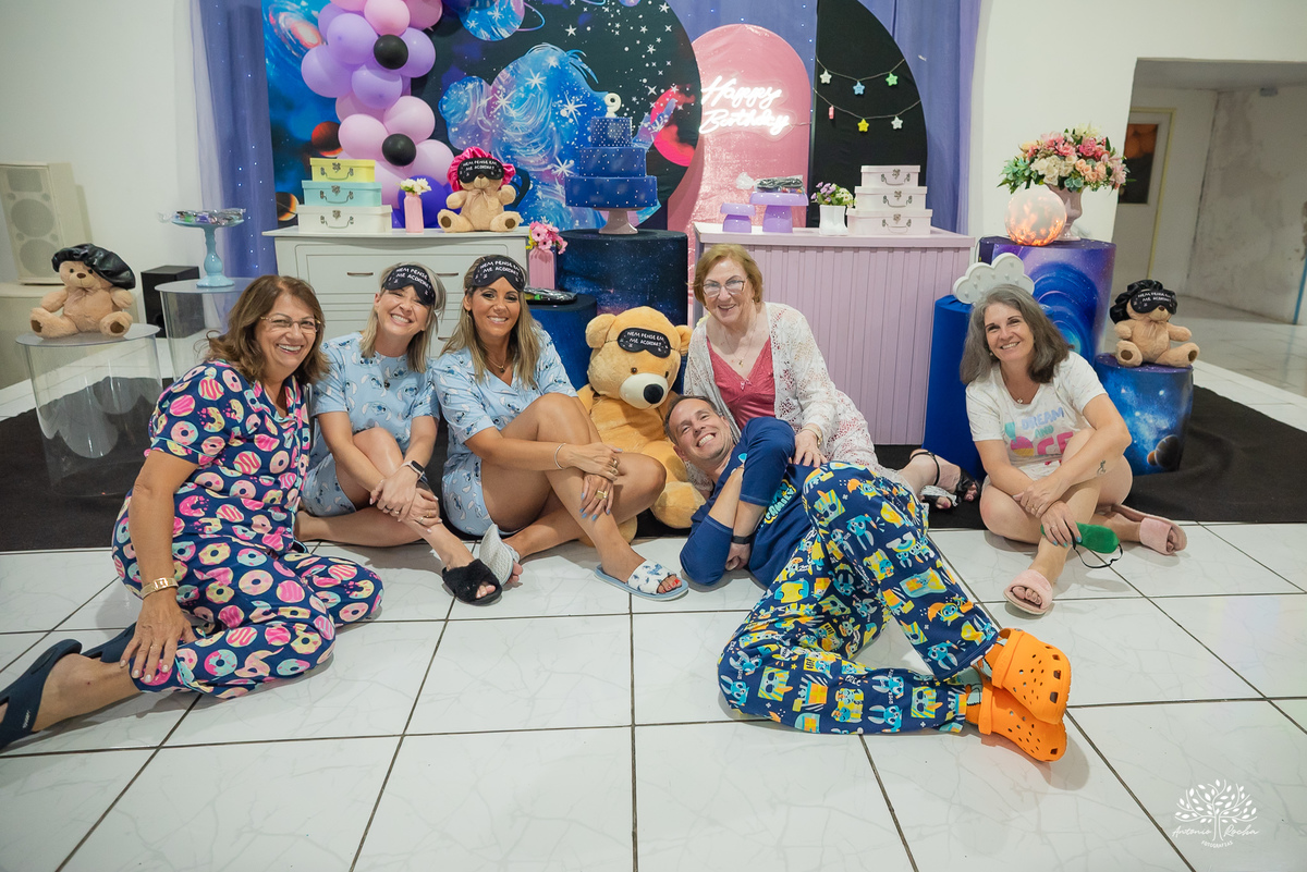 aniversário infantil - festa do pijama - Fest Club - fotografia infantil - festa infatil - família - infância - alegria - kamikaze  - festa no salão - fotógrafo de festa infantil - Antonio Rocha Fotografias - Pelotas - Máscara de Dormir - Touca de cetim