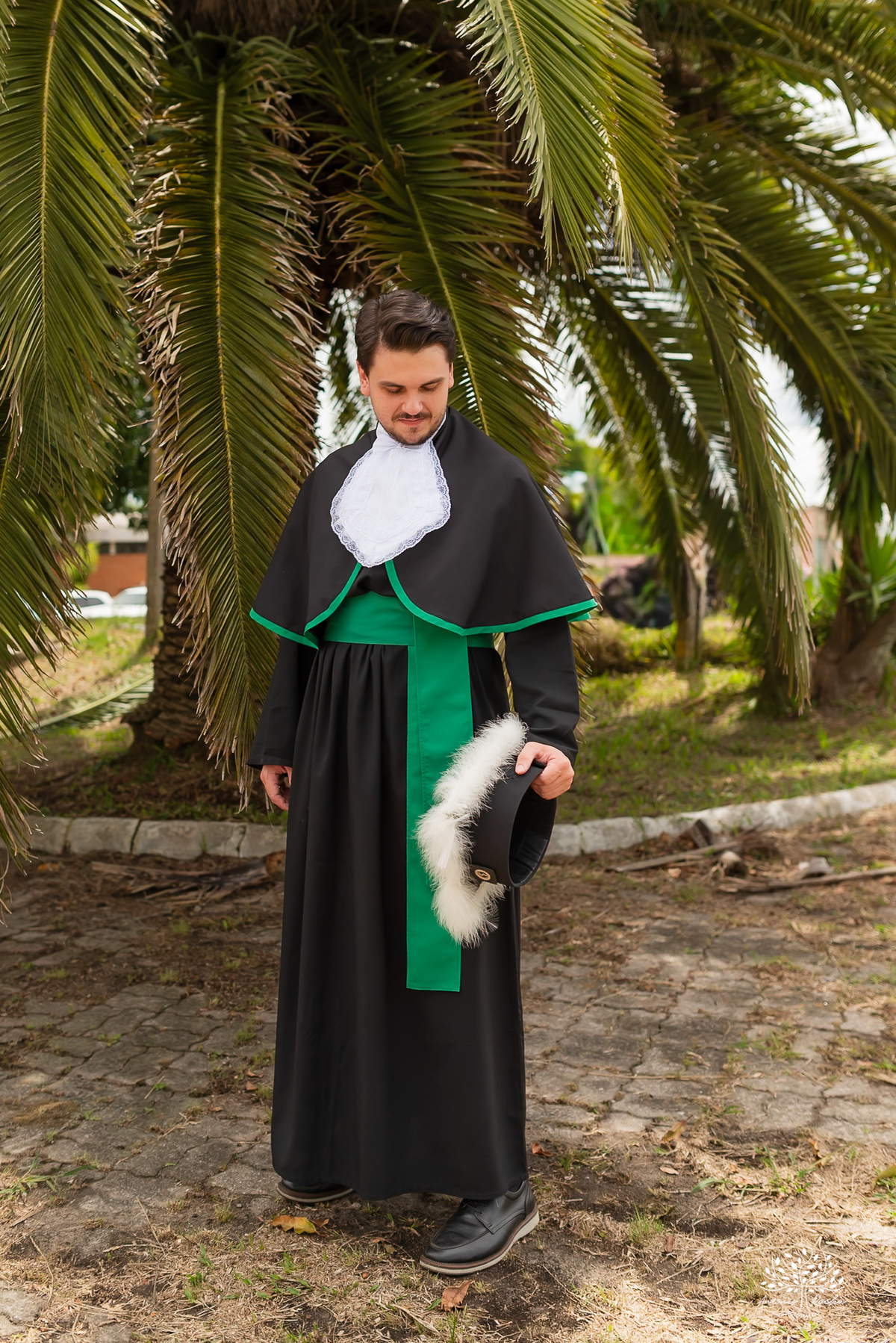 colação de grau medicina - formatura medicina ucpel – formando(a) - fotógrafo formatura pelotas - colação medicina ucpel - recepção de formatura - fotos de formatura medicina - cerimônia de colação - detalhes da recepção - antonio rocha fotografias - toga