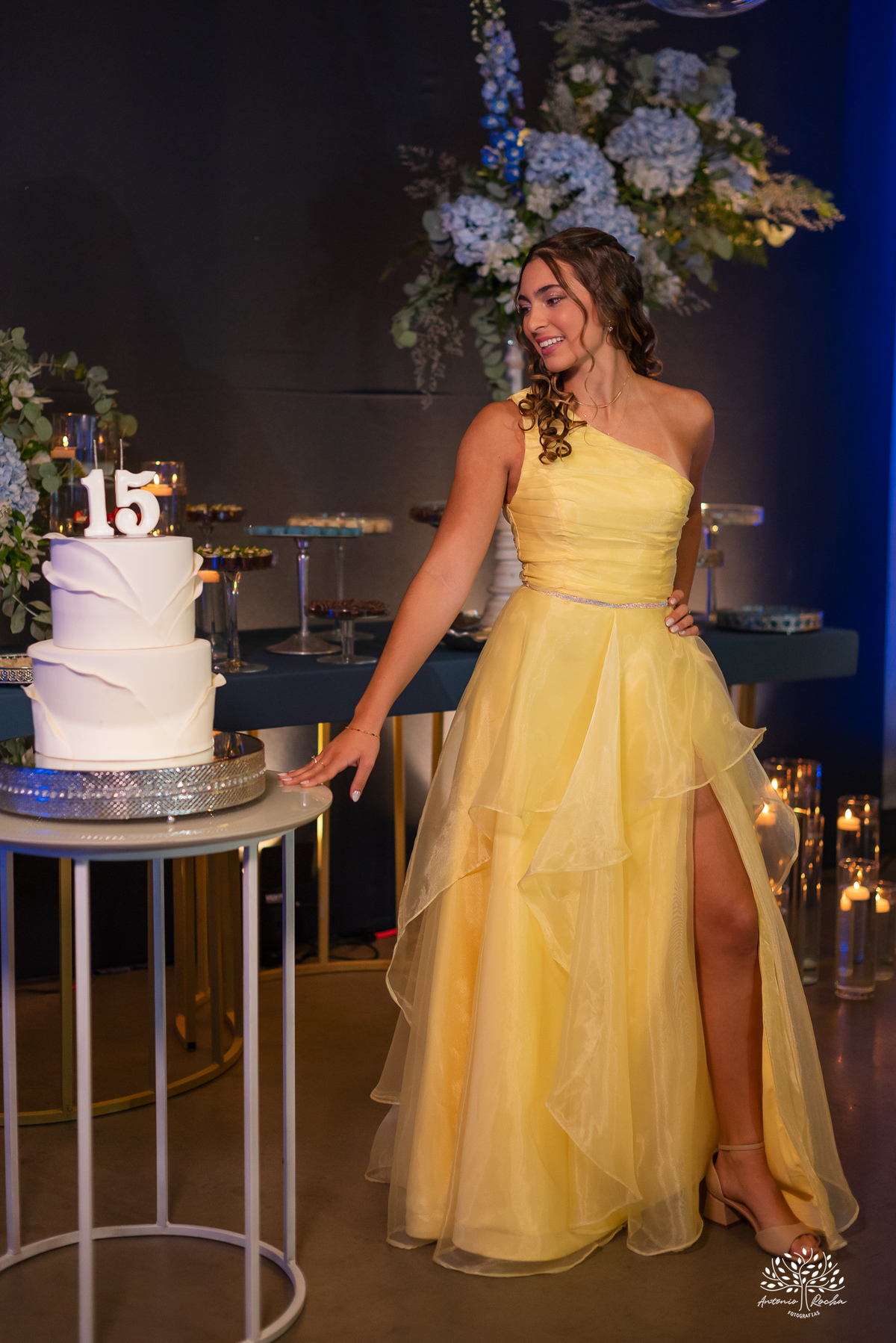 Engenho Eventos - 15 anos - XV anos - Festa de Debutante - Vestido de 15 anos - Maria Helena & Genova - Valsa de 15 anos - Anel de 15 anos -  Canhão de Fumaça - Zé Neto Eventos - Emidois  - Antonio Rocha Fotografias - Pelotas - Fotógrados de 15 anos