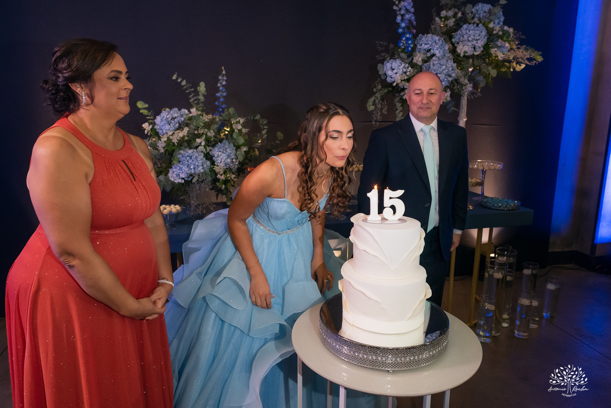 Engenho Eventos - 15 anos - XV anos - Festa de Debutante - Vestido de 15 anos - Maria Helena & Genova - Valsa de 15 anos - Anel de 15 anos -  Canhão de Fumaça - Zé Neto Eventos - Emidois  - Antonio Rocha Fotografias - Pelotas - Fotógrados de 15 anos