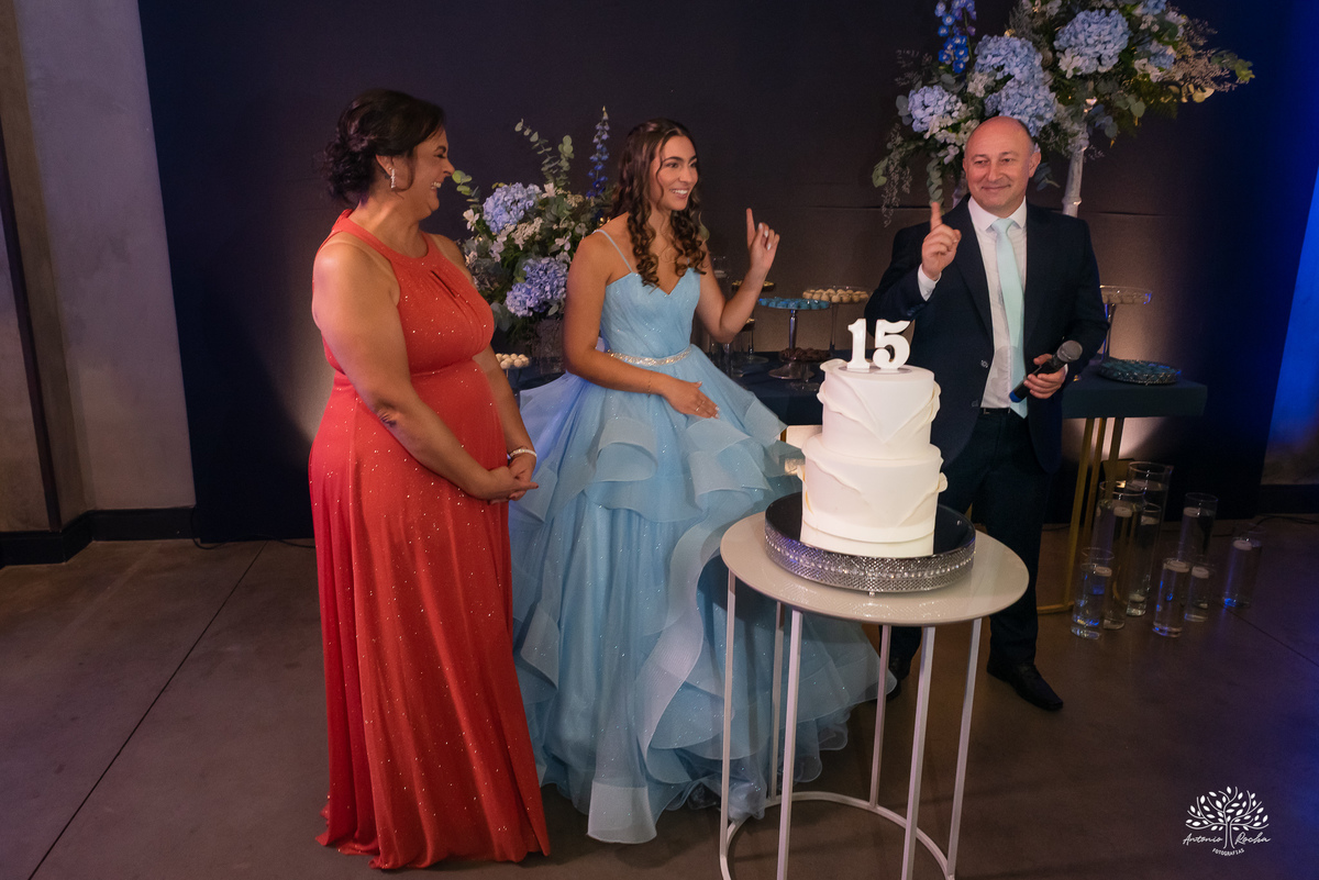 Engenho Eventos - 15 anos - XV anos - Festa de Debutante - Vestido de 15 anos - Maria Helena & Genova - Valsa de 15 anos - Anel de 15 anos -  Canhão de Fumaça - Zé Neto Eventos - Emidois  - Antonio Rocha Fotografias - Pelotas - Fotógrados de 15 anos