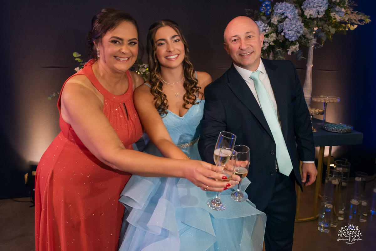 Engenho Eventos - 15 anos - XV anos - Festa de Debutante - Vestido de 15 anos - Maria Helena & Genova - Valsa de 15 anos - Anel de 15 anos -  Canhão de Fumaça - Zé Neto Eventos - Emidois  - Antonio Rocha Fotografias - Pelotas - Fotógrados de 15 anos