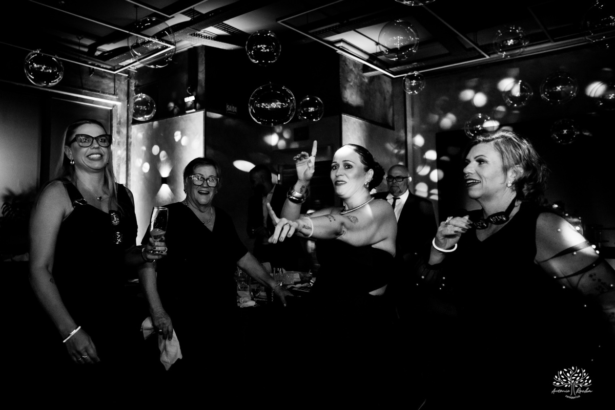 Engenho Eventos - 15 anos - XV anos - Festa de Debutante - Vestido de 15 anos - Maria Helena & Genova - Valsa de 15 anos - Anel de 15 anos -  Canhão de Fumaça - Zé Neto Eventos - Emidois  - Antonio Rocha Fotografias - Pelotas - Fotógrados de 15 anos