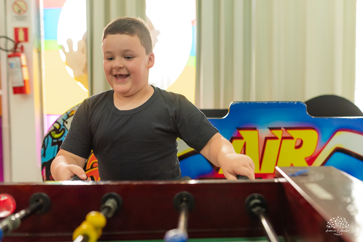 aniversário infantil - fotografia de família - fotógrafo de aniversário - festa infantil - fotógrafo profissional – Fotógrafo de Festa Infantil – Festa de Criança – Ateliê Kids – Tio Tatá – animador de festa infantil – Pelotas – Antonio Rocha Fotografias