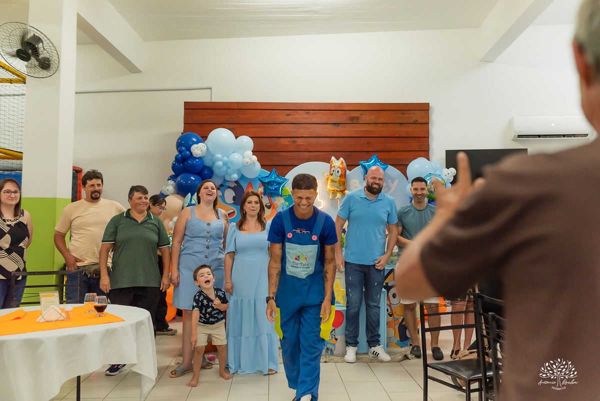 aniversário infantil - fotografia de família - fotógrafo de aniversário - festa infantil - fotógrafo profissional – Fotógrafo de Festa Infantil – Festa de Criança – Ateliê Kids – Tio Tatá – animador de festa infantil – Pelotas – Antonio Rocha Fotografias