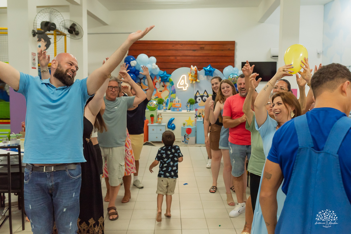 aniversário infantil - fotografia de família - fotógrafo de aniversário - festa infantil - fotógrafo profissional – Fotógrafo de Festa Infantil – Festa de Criança – Ateliê Kids – Tio Tatá – animador de festa infantil – Pelotas – Antonio Rocha Fotografias