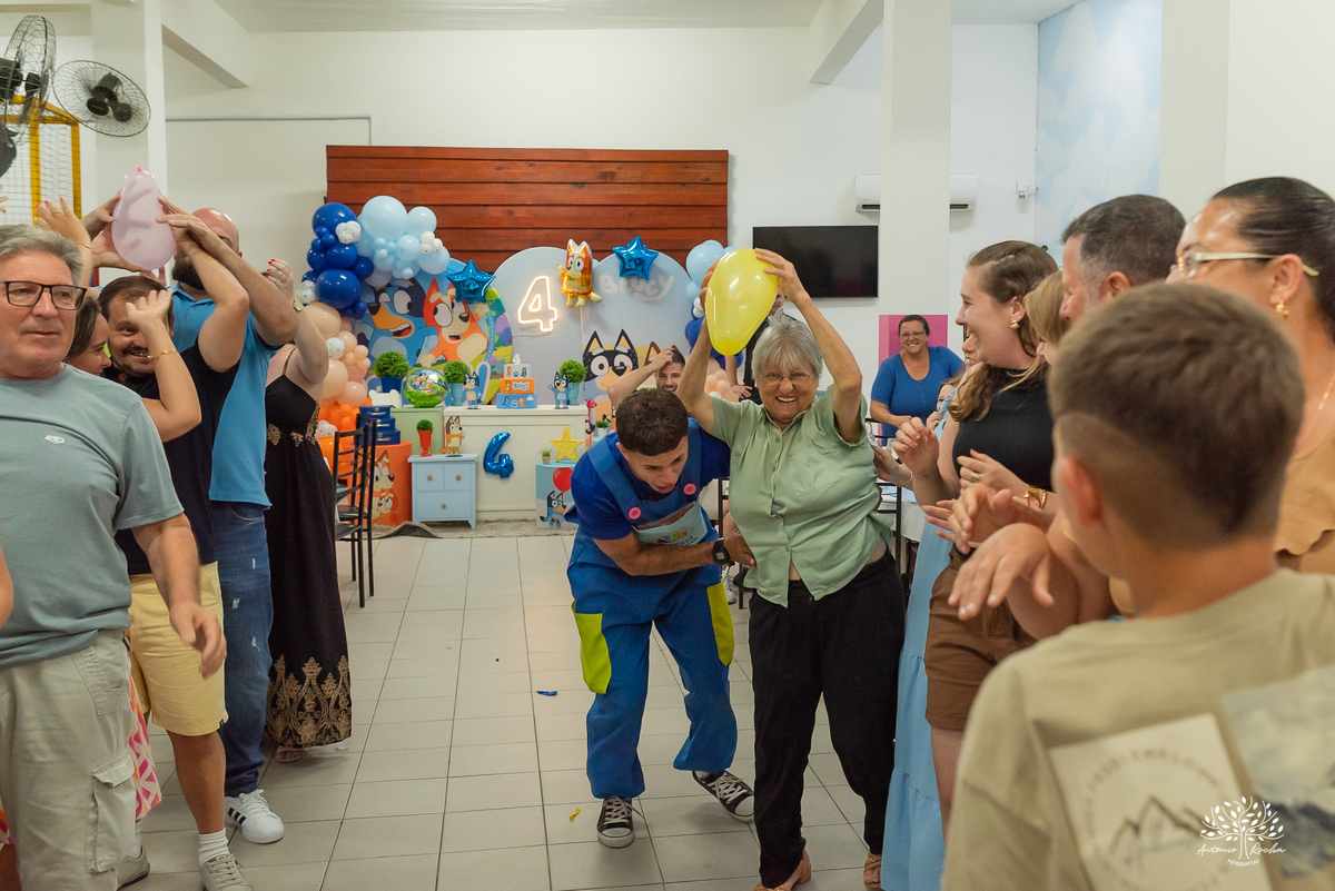 aniversário infantil - fotografia de família - fotógrafo de aniversário - festa infantil - fotógrafo profissional – Fotógrafo de Festa Infantil – Festa de Criança – Ateliê Kids – Tio Tatá – animador de festa infantil – Pelotas – Antonio Rocha Fotografias