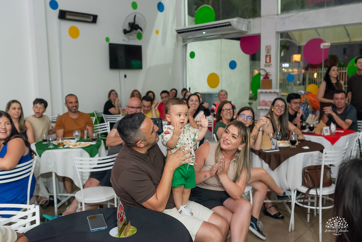 Gabriel 1 ano - aniversário infantil - festa fazendinha - Fazendinha do Gabriel - fotografia de aniversário - Loly Pop - fotografia de família - primeiro aniversário - infância - parabéns - memórias afetivas - Antonio Rocha Fotografias - primeiro aninho