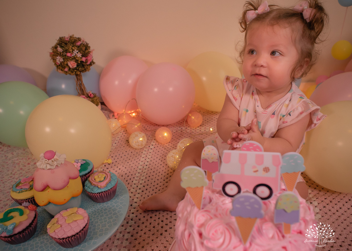 Gabriela – Smash The Cake – Ensaio – Ensaio Infantil – Criança – Primeiro Aninho – Mundo Rosa – Feliz Aniversário – Fotografia de Família – Pelotas – @antoniorochafotografias – www.arfotografias.com.br