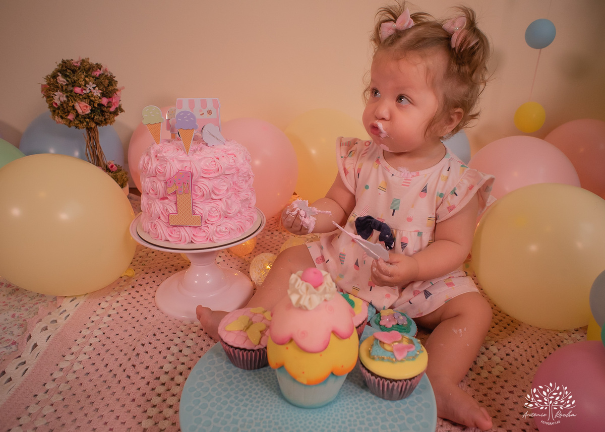 Gabriela – Smash The Cake – Ensaio – Ensaio Infantil – Criança – Primeiro Aninho – Mundo Rosa – Feliz Aniversário – Fotografia de Família – Pelotas – @antoniorochafotografias – www.arfotografias.com.br