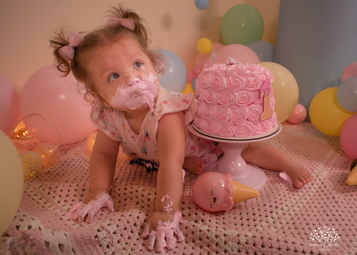 Gabriela – Smash The Cake – Ensaio – Ensaio Infantil – Criança – Primeiro Aninho – Mundo Rosa – Feliz Aniversário – Fotografia de Família – Pelotas – @antoniorochafotografias – www.arfotografias.com.br
