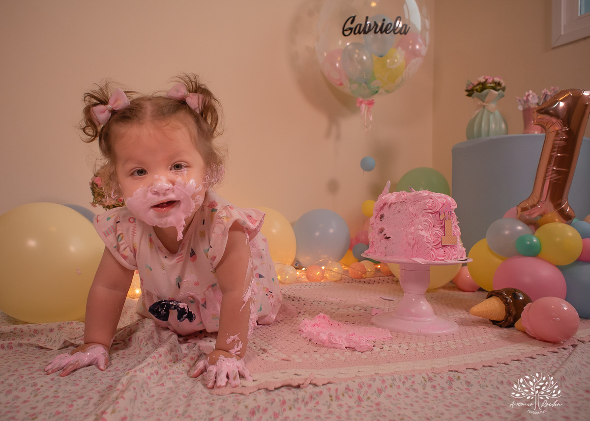 Gabriela – Smash The Cake – Ensaio – Ensaio Infantil – Criança – Primeiro Aninho – Mundo Rosa – Feliz Aniversário – Fotografia de Família – Pelotas – @antoniorochafotografias – www.arfotografias.com.br