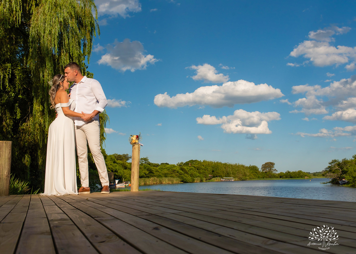 Tamires e Rodrigo – Ensaio – Ensaio Casal – Ensaio Pré-Casamento – Pelotas – Pontos Turísticos – Charqueada Santa Rita – Amor – Casamento – Fotografia de Casamento – Pelotas/RS – Noivos – Vão Casar – @antoniorochafotografias – www.arfotografias.com.br