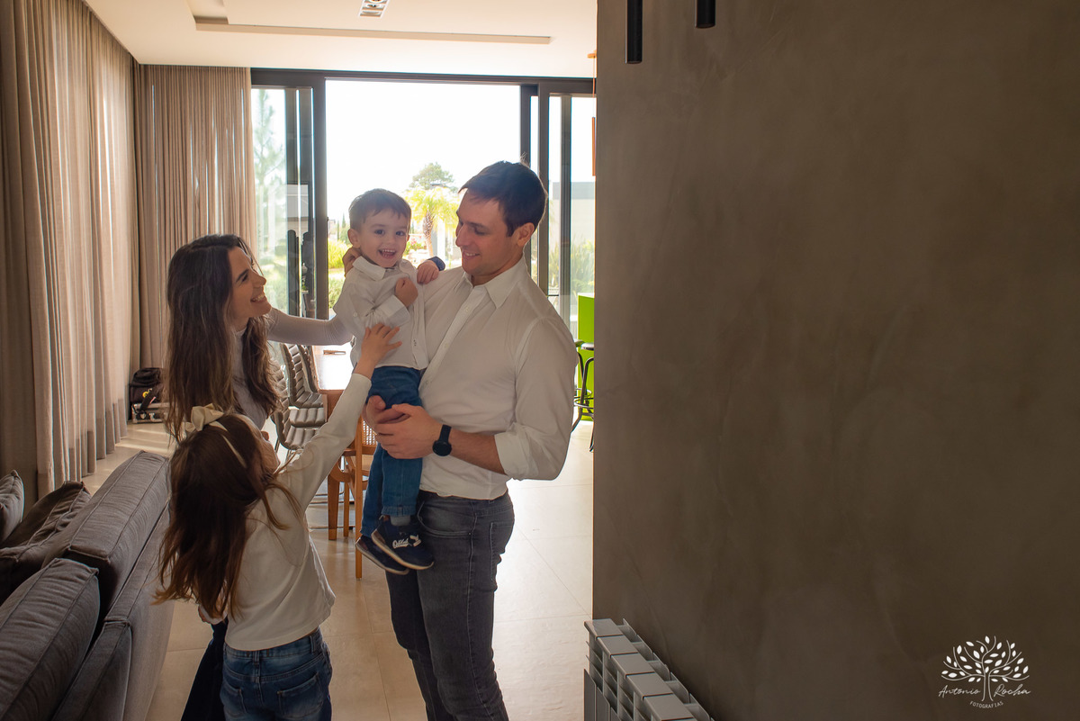 Mariana – Ismael – Isabela – Daniel  – Ensaio em Família – Ensaio em Casa – Via Boa – Gargalhada – Veredas Altos do Laranjal – Smile – Família – Filhos - Antonio Rocha – Antonio Rocha Fotografias – Pelotas – RS – @antoniorochafotografias