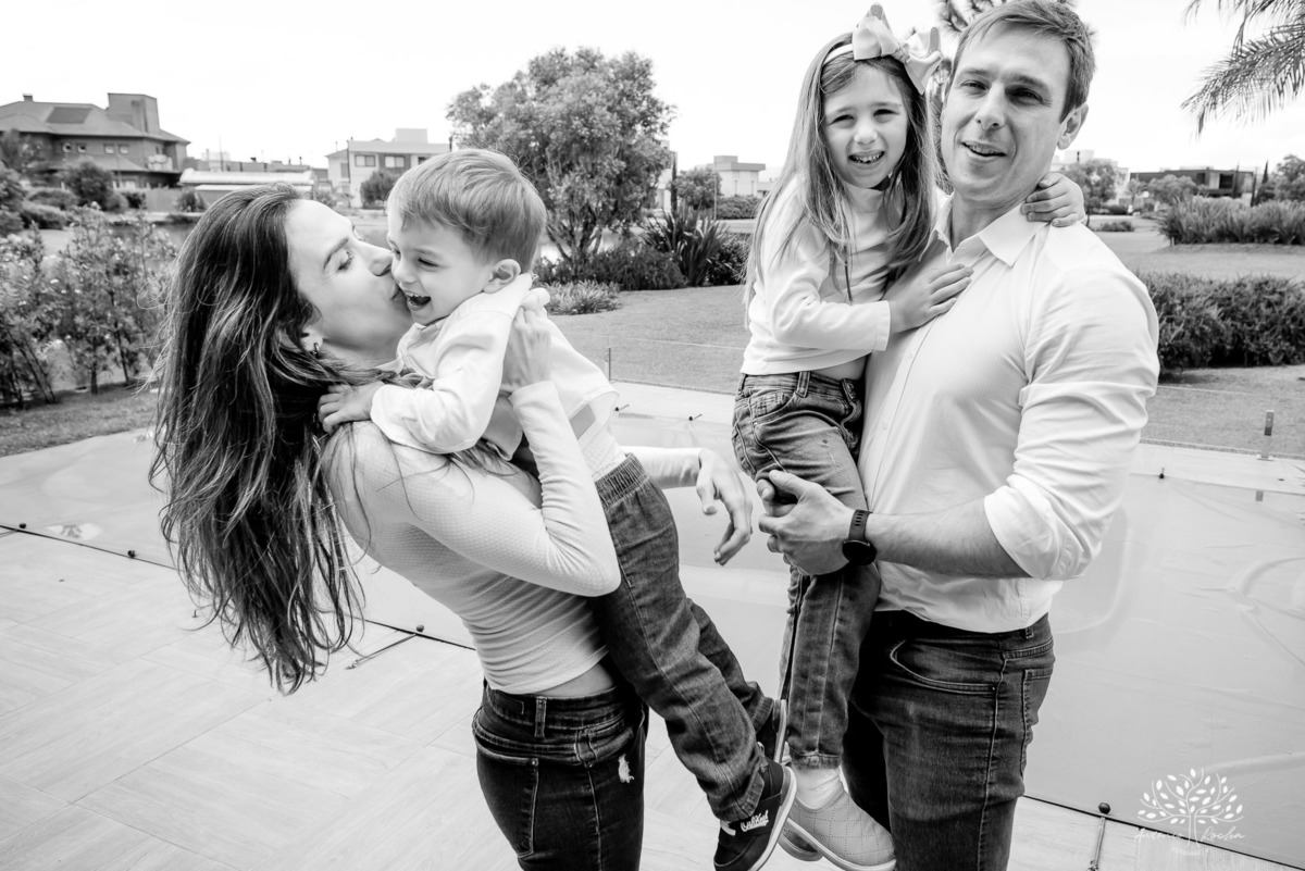 Mariana – Ismael – Isabela – Daniel  – Ensaio em Família – Ensaio em Casa – Via Boa – Gargalhada – Veredas Altos do Laranjal – Smile – Família – Filhos - Antonio Rocha – Antonio Rocha Fotografias – Pelotas – RS – @antoniorochafotografias