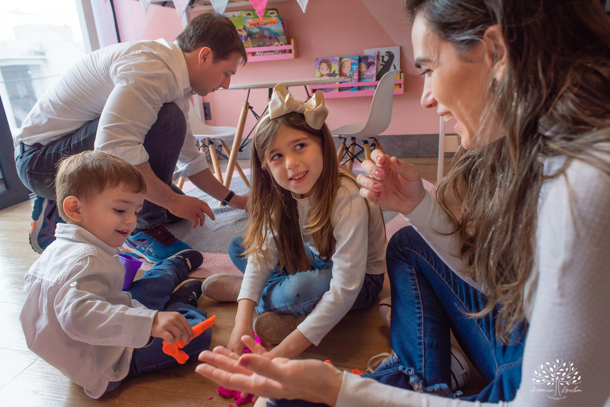 Mariana – Ismael – Isabela – Daniel  – Ensaio em Família – Ensaio em Casa – Via Boa – Gargalhada – Veredas Altos do Laranjal – Smile – Família – Filhos - Antonio Rocha – Antonio Rocha Fotografias – Pelotas – RS – @antoniorochafotografias