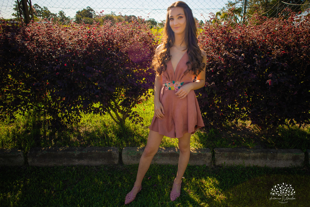 Luiza Pontatiolo – Lu – Ensaio ao Ar Livre – Dunas Clube – Confeitaria Portantiolo – Luciane Portantiolo – Chim – Princesa da Primavera – Piscina Dunas Clube – Salão Social Dunas Clube -  Pelotas – RS - @antoniorochafotografias