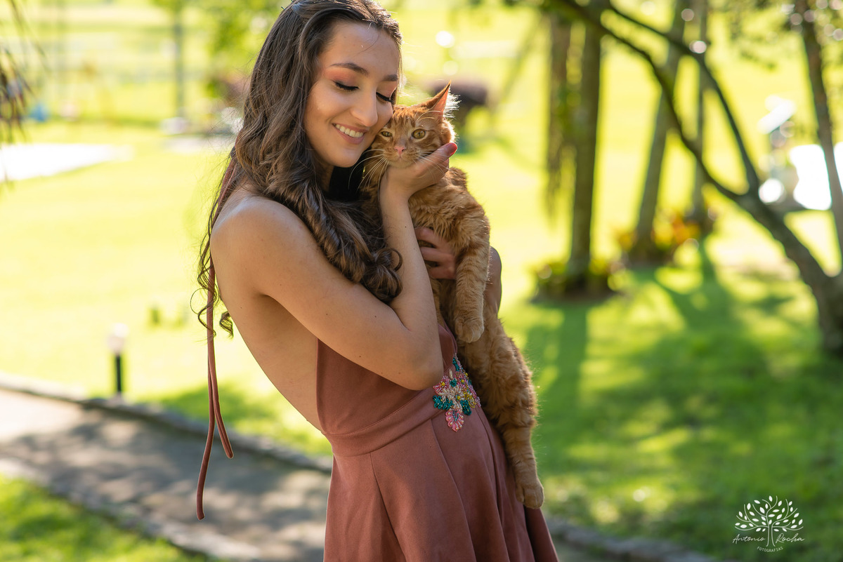 Luiza Pontatiolo – Lu – Ensaio ao Ar Livre – Dunas Clube – Confeitaria Portantiolo – Luciane Portantiolo – Chim – Princesa da Primavera – Piscina Dunas Clube – Salão Social Dunas Clube -  Pelotas – RS - @antoniorochafotografias