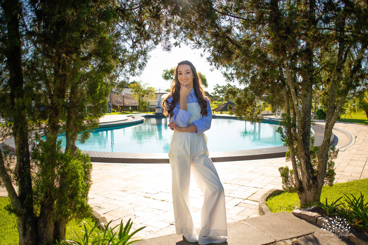 Luiza Pontatiolo – Lu – Ensaio ao Ar Livre – Dunas Clube – Confeitaria Portantiolo – Luciane Portantiolo – Chim – Princesa da Primavera – Piscina Dunas Clube – Salão Social Dunas Clube -  Pelotas – RS - @antoniorochafotografias