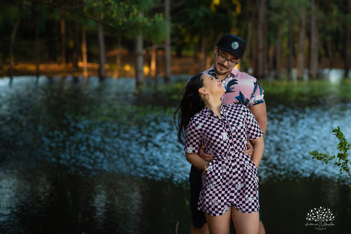 Mayara e Giovani – Ensaio – Ensaio Casal – Ensaio Pré-Casamento – Amor – Casamento – Escolha Mútua – Carinho – Felicidade – Cervejeiro – Porto de Pelotas – Las Acácias – RS – @antoniorochafotografias – #antoniorochafotografias