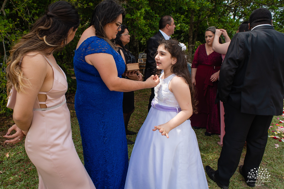 Mayara & Giovani – Casamento – Casamento Cristão – Sítio Santo Amor – Dia do Sim – Buquê – Beijo de Cinema – Deus – Amor – Escolha Mútua – Morro Redondo – Pelotas/RS – RS – @antoniorochafotografias