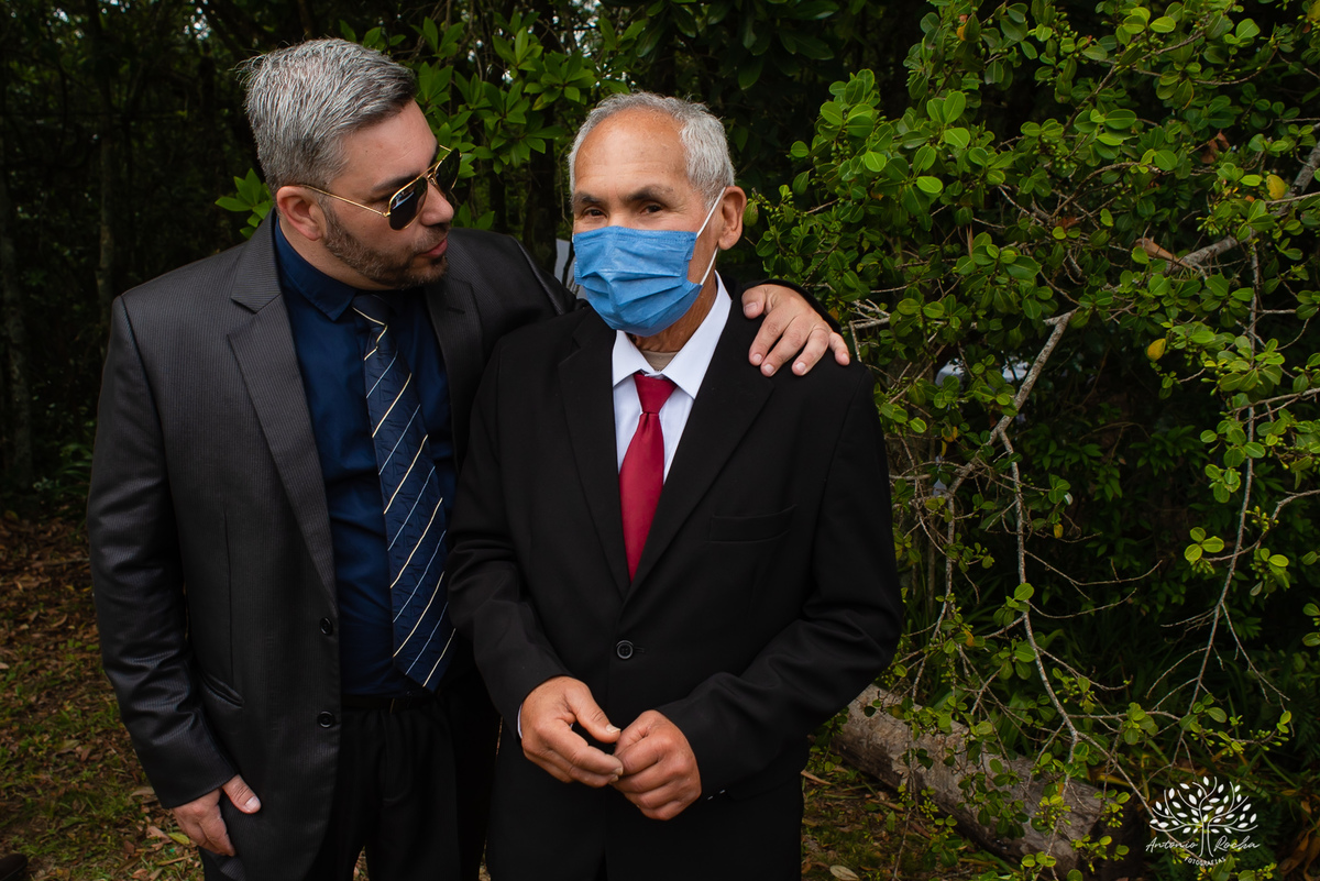 Mayara & Giovani – Casamento – Casamento Cristão – Sítio Santo Amor – Dia do Sim – Buquê – Beijo de Cinema – Deus – Amor – Escolha Mútua – Morro Redondo – Pelotas/RS – RS – @antoniorochafotografias