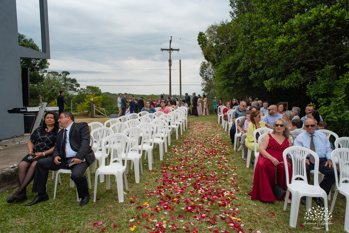 Mayara & Giovani – Casamento – Casamento Cristão – Sítio Santo Amor – Dia do Sim – Buquê – Beijo de Cinema – Deus – Amor – Escolha Mútua – Morro Redondo – Pelotas/RS – RS – @antoniorochafotografias