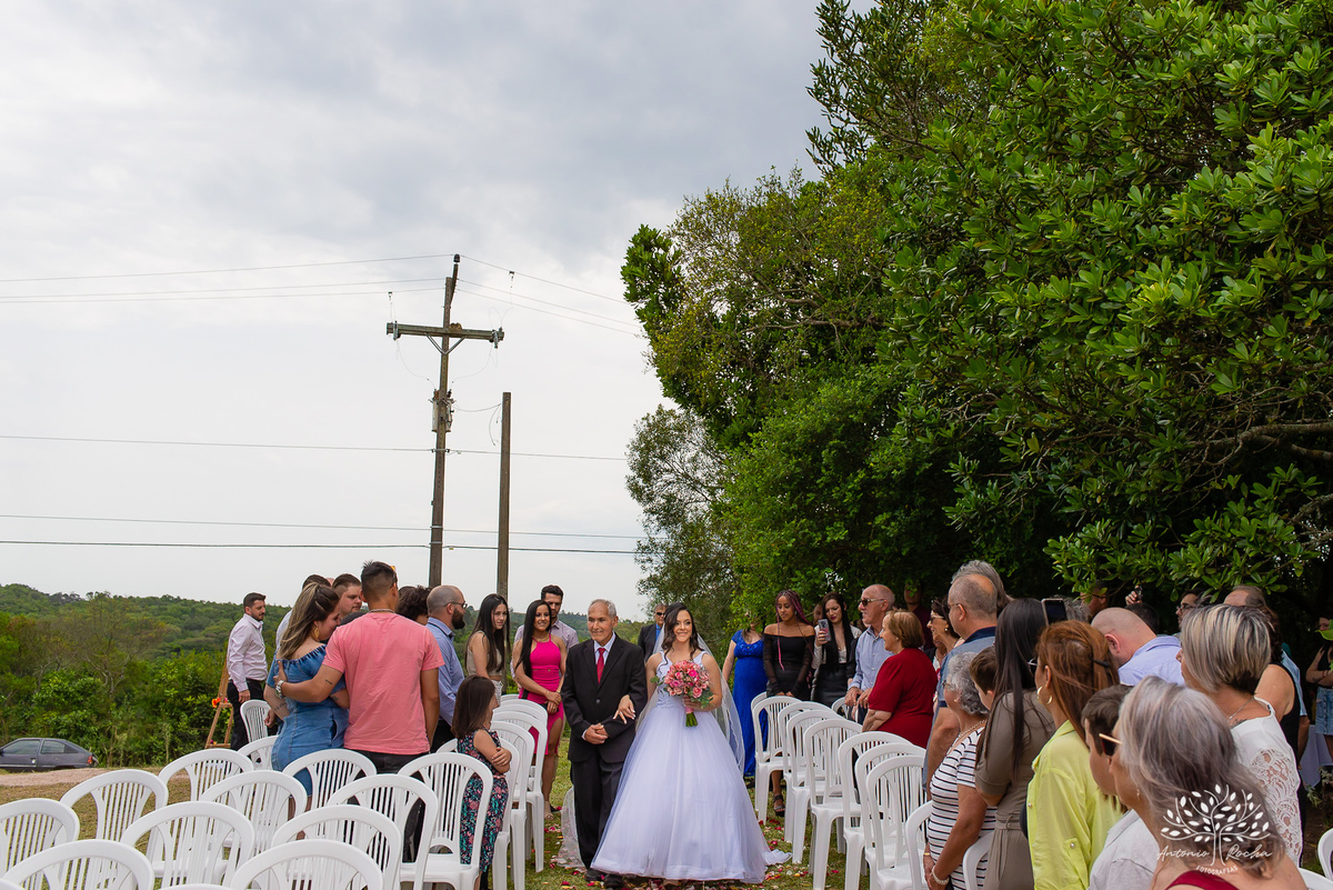 Mayara & Giovani – Casamento – Casamento Cristão – Sítio Santo Amor – Dia do Sim – Buquê – Beijo de Cinema – Deus – Amor – Escolha Mútua – Morro Redondo – Pelotas/RS – RS – @antoniorochafotografias