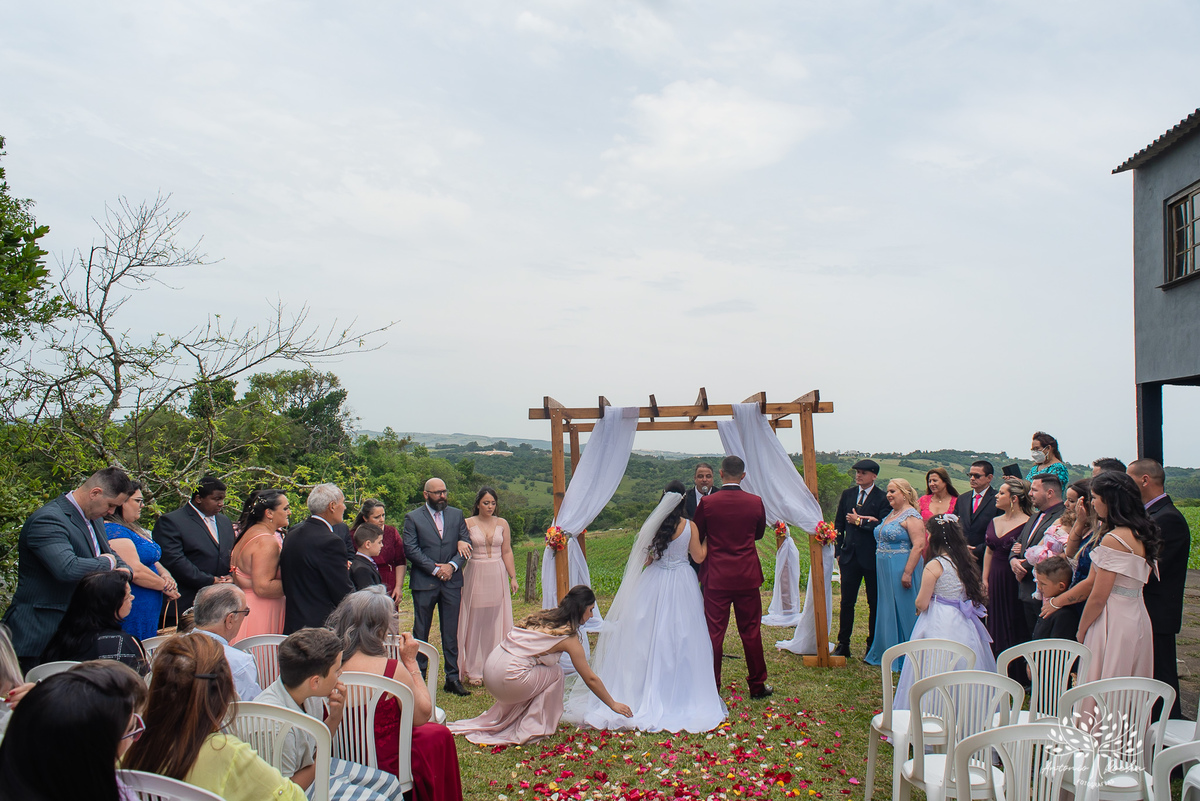 Mayara & Giovani – Casamento – Casamento Cristão – Sítio Santo Amor – Dia do Sim – Buquê – Beijo de Cinema – Deus – Amor – Escolha Mútua – Morro Redondo – Pelotas/RS – RS – @antoniorochafotografias