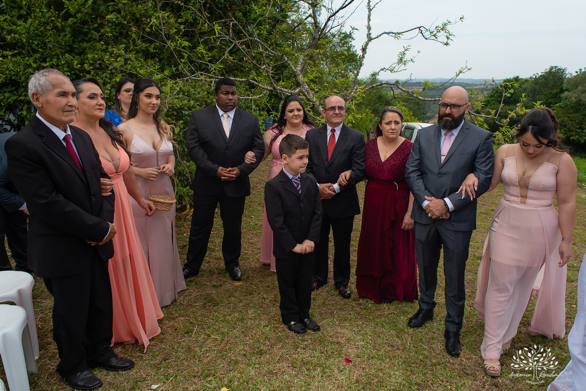 Mayara & Giovani – Casamento – Casamento Cristão – Sítio Santo Amor – Dia do Sim – Buquê – Beijo de Cinema – Deus – Amor – Escolha Mútua – Morro Redondo – Pelotas/RS – RS – @antoniorochafotografias