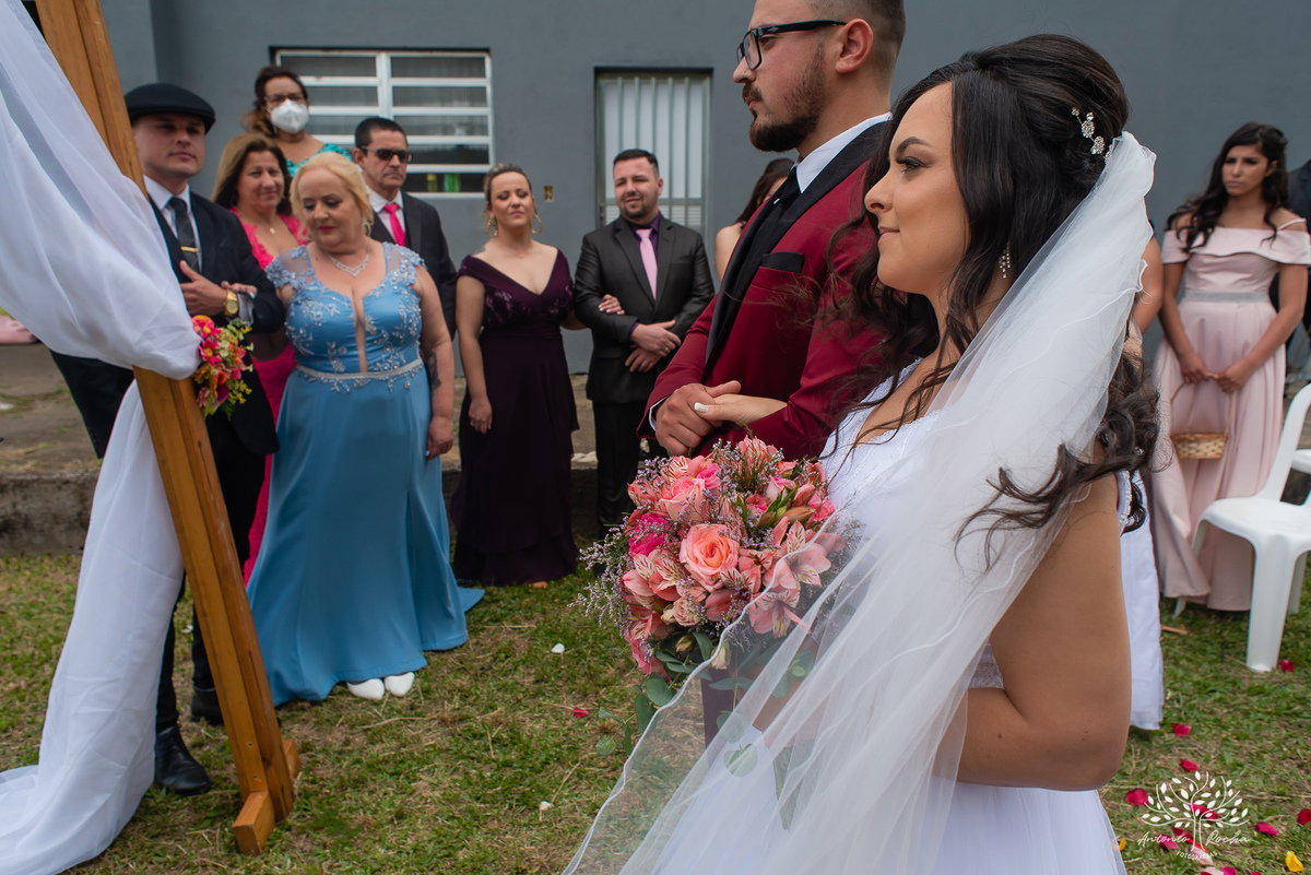 Mayara & Giovani – Casamento – Casamento Cristão – Sítio Santo Amor – Dia do Sim – Buquê – Beijo de Cinema – Deus – Amor – Escolha Mútua – Morro Redondo – Pelotas/RS – RS – @antoniorochafotografias