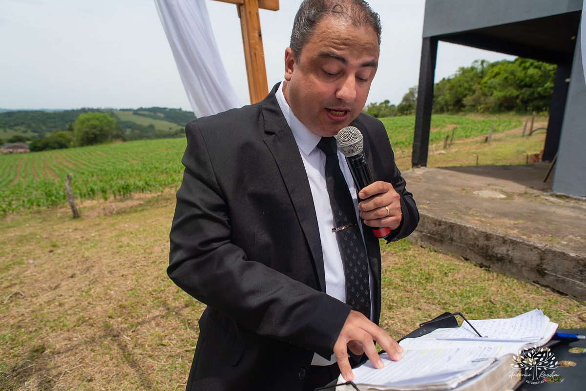 Mayara & Giovani – Casamento – Casamento Cristão – Sítio Santo Amor – Dia do Sim – Buquê – Beijo de Cinema – Deus – Amor – Escolha Mútua – Morro Redondo – Pelotas/RS – RS – @antoniorochafotografias
