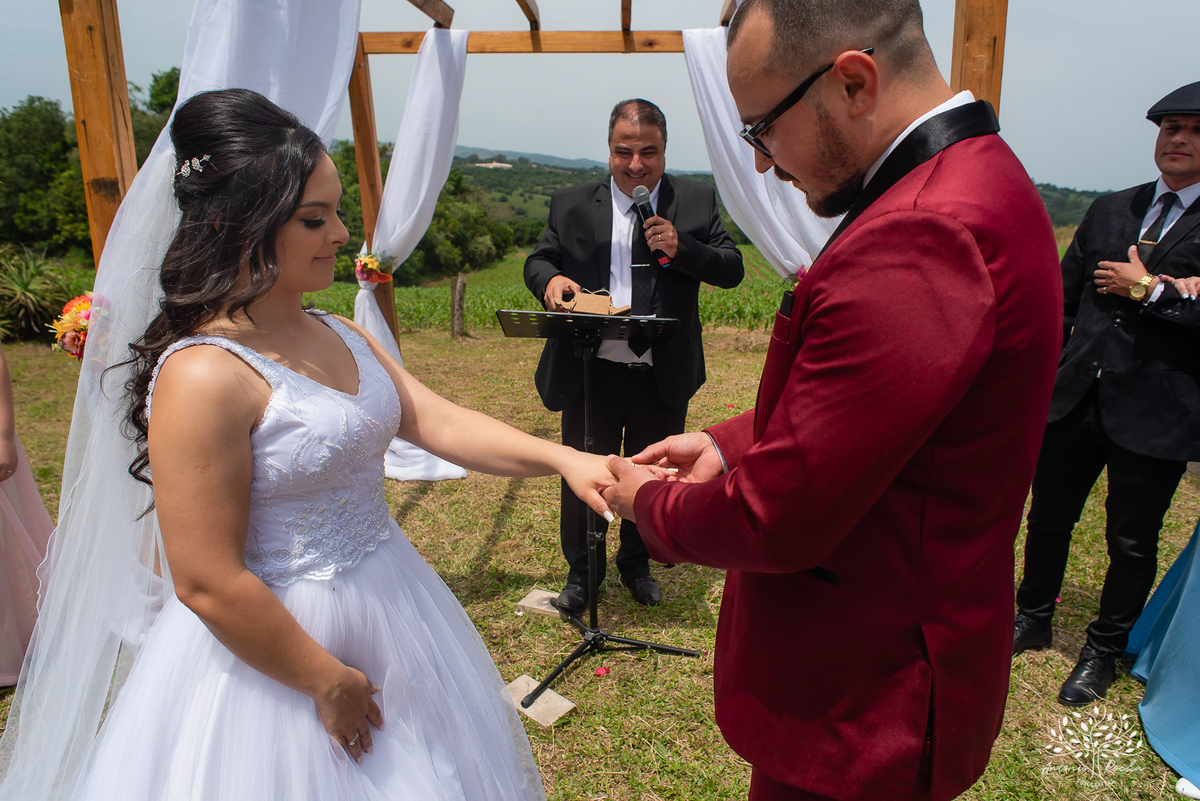Mayara & Giovani – Casamento – Casamento Cristão – Sítio Santo Amor – Dia do Sim – Buquê – Beijo de Cinema – Deus – Amor – Escolha Mútua – Morro Redondo – Pelotas/RS – RS – @antoniorochafotografias