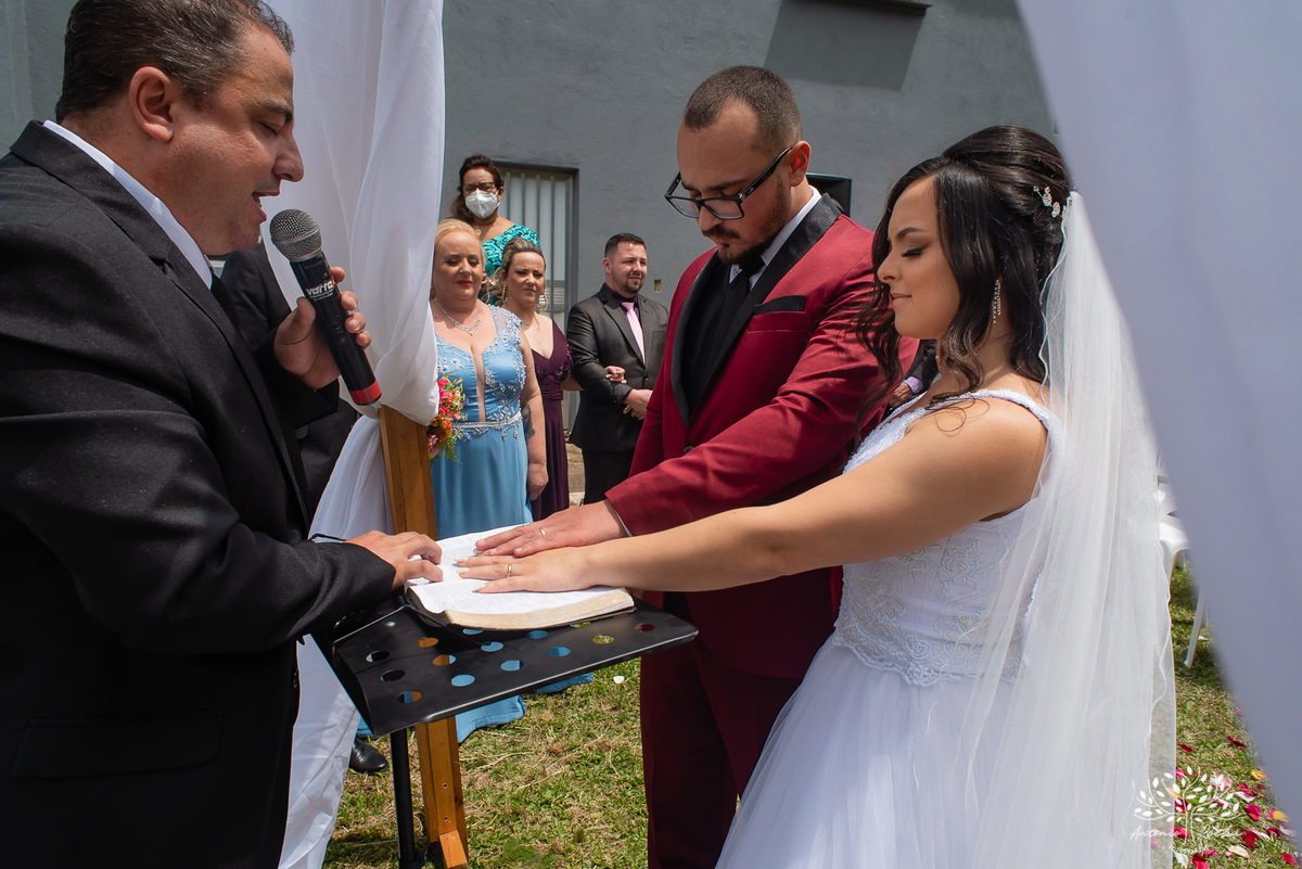 Mayara & Giovani – Casamento – Casamento Cristão – Sítio Santo Amor – Dia do Sim – Buquê – Beijo de Cinema – Deus – Amor – Escolha Mútua – Morro Redondo – Pelotas/RS – RS – @antoniorochafotografias