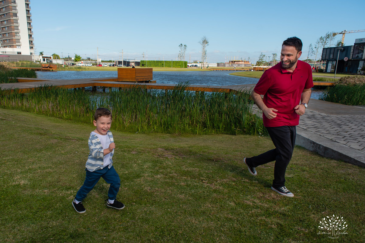 Gui – Ensaio – Ensaio de Família – Ensaio Infantil – Ensaio – Rodrigo – Franciane – Quixote – Ensaio Ao Ar Livre – Parque Uma – Brincadeira de Criança – Pelotas – RS – @antoniorochafotografias – #antoniorochafotografias