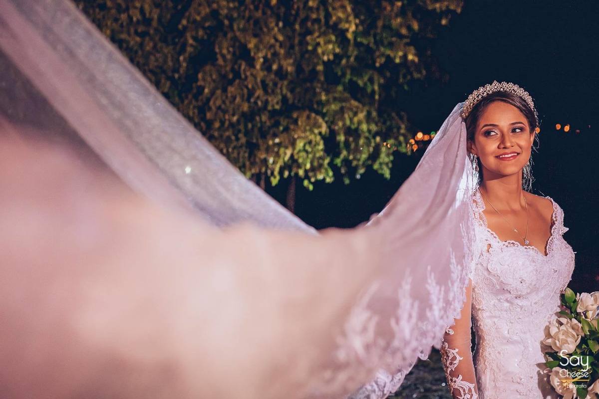 véu da noiva voando