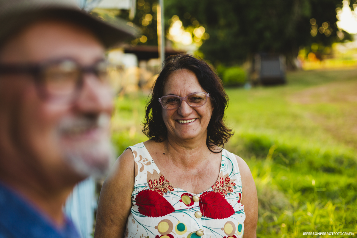 mulher 60 anos em ensaio externo