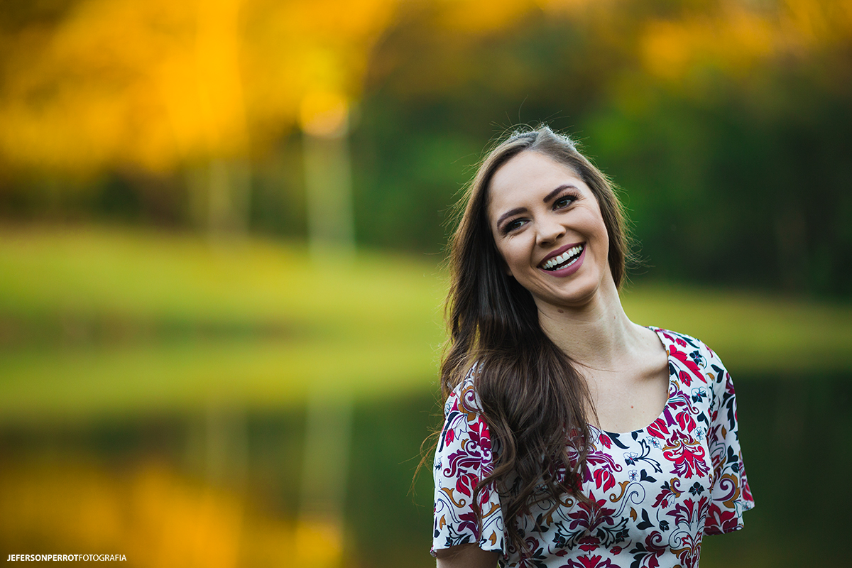 retrato feminino mulher parque ambiental