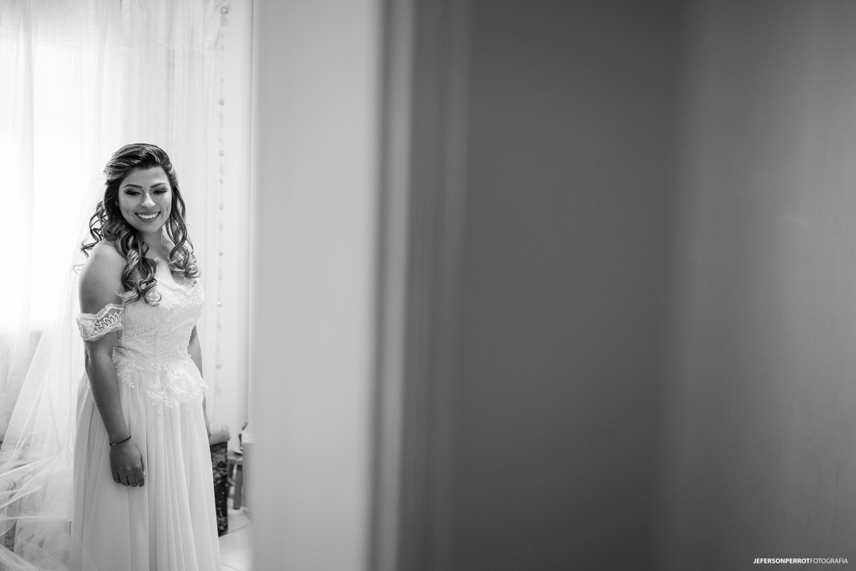 linda noiva Emanuella que se casou no IAP em Ivatuba